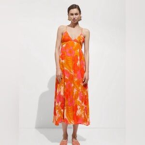 NWT Mango Orange Floral Crinkled Pleated Midi Sundress Size 4 Italian Fabric